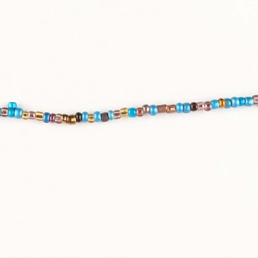 Funky Turquoise And Rust Colored Beaded Necklace - Picture 3 of 5